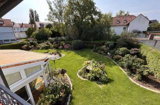 Wohnung mieten in 93053 Kasernenviertel, 4,5-Zi.Whg. mit 30qm idyllischem Dachgarten im Rgbger Süden