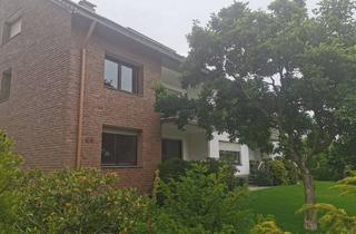 Wohnung mieten in 33803 Steinhagen, Exklusive Dachgeschoss-Wohnung–frisch saniert,lichtdurchflutet und mit gehobener Ausstattung