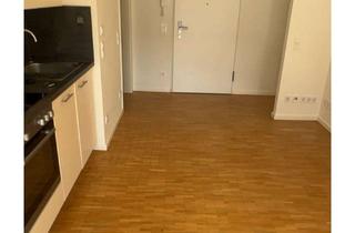 Wohnung mieten in Chausseestraße 37, 10115 Mitte (Mitte), Kompakte, helle 2-Zimmer-Wohnung Chausseestr Berlin-Mitte