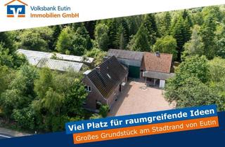 Haus kaufen in 23701 Eutin, Großes Grundstück mit sanierungsbedürftigem Haus und Scheune am Stadtrand von Eutin