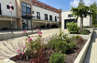 Wohnung kaufen in 87746 Erkheim, Schorer-Immobilien: Wohnglück mit Terrasse und Garten