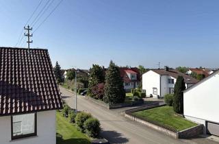 Wohnung kaufen in 88471 Laupheim, Schöne und gepflegte Dachgeschosswohnung in Laupheim mit Tiefgaragen-Platz