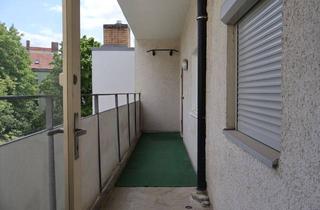 Wohnung kaufen in Flankenschanze 37, 13585 Spandau, Helle großzügige 2-Zimmer-Wohnung privat in Berlin-Spandau zu verkaufen