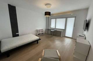 Wohnung mieten in Zauritzweg 16, 10585 Charlottenburg (Charlottenburg), Möblierte 40 qm 1 Zi Hochparterre-Wohnung in ruhiger Sackgassenlage zu vermieten