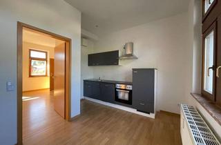 Wohnung mieten in 08248 Klingenthal, Renovierte 2-Raum Wohnung mit Einbauküche in Klingenthal
