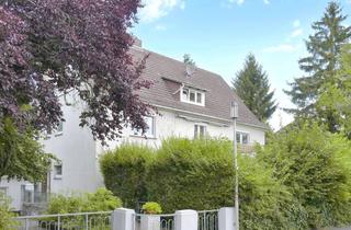 Villa kaufen in 34131 Bad Wilhelmshöhe, Bad Wilhelmshöhe/Flüsseviertel Freistehende 3-Familienvilla