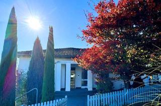 Villa kaufen in 53639 Königswinter, Villa mit Einliegerwohnung - Fernsicht exponierte Lage - LWP, Solar, Kamin, 3 Bäder Ittenbach