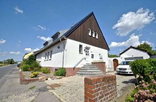 Doppelhaushälfte kaufen in 52222 Stolberg, *Stolberg-Donnerberg* Schöne Doppelhaushälfte mit großem Garten und Garage