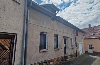Haus kaufen in Auf Dem Berge, 06388 Gröbzig, Günstiges 5-Zimmer-Reihenendhaus in Gröbzig