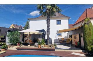 Einfamilienhaus kaufen in 67069 Oppau, Freistehendes Einfamilienhaus/ Mehrgenerationenhaus mit Pool und großzügiger Terrasse