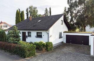 Einfamilienhaus kaufen in 88454 Hochdorf, Einfamilienhaus mit Charme und Potenzial in ruhiger Lage von Unteressendorf