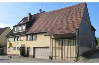 Haus kaufen in 72655 Altdorf, Charmantes Zweifamilienhaus mit Garage, Scheune und Garten