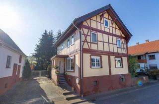 Einfamilienhaus kaufen in 37287 Wehretal, Geräumiges Einfamilienhaus mit schönem Garten
