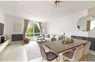 Reihenhaus kaufen in 22417 Langenhorn, Modernisiertes 1-2 Familien Reihenhaus – Mit Feldblick in Langenhorn