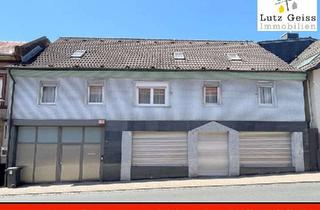 Haus kaufen in 64380 Roßdorf, Gemütliches Drei-Parteienhaus mit Ladengeschäft im Herzen von Roßdorf