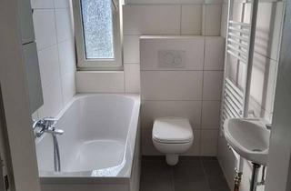 Wohnung kaufen in Breslauer Straße 50, 55743 Idar-Oberstein, 2 ZKB Eigentumswohnung mit Balkon - vermietet -