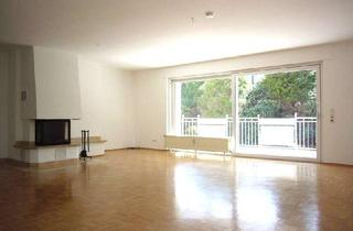 Wohnung mieten in 61381 Friedrichsdorf, 4-Zi. Etagenwohnung mit Kamin, Loggia, Garten u. Garage in Seulberg am Hardtwald/ Bad Homburg