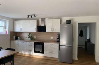 Wohnung mieten in Hausener Str., 74858 Aglasterhausen, 2-Raum-Wohnung mit Einbauküche und Balkon in Aglasterhausen - Daudenzell