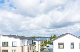 Wohnung mieten in Steinkampberg 10, 24235 Laboe, Exklusive 2-Zimmer-Wohnung am Laboer Hafen mit Meerblick