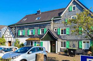 Anlageobjekt in Hauptstraße 66, 51399 Burscheid, Dreiseitenhof Burscheid