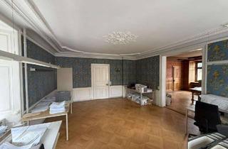 Büro zu mieten in 79713 Bad Säckingen, Erlesene Drei-Zimmer-Altbauwohnung in einem Büro- und Wohngebäude (Ideal für Büros)