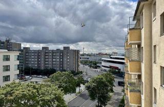 Wohnung kaufen in Jülicher Straße 12, 13357 Berlin, Fernsehturmblick, 2,5-Zimmer-Eigentumswohnung bezugsfrei kaufen in Berlin-Gesundbrunnen, 58 m², Süd-Loggia