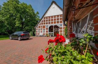 Bauernhaus kaufen in 21706 Drochtersen, Drochtersen - Historisches Bauernhaus mit idyllischem Garten! Plus Ausbaureserve und ggf. Bauplatz.