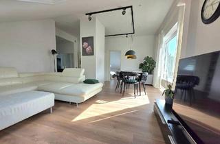 Wohnung kaufen in 65779 Kelkheim, Kelkheim (Taunus) - 4-Zimmer-Dachgeschosswohnung mit Garage & Top-Lage in Kelkheim