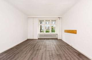 Wohnung kaufen in Brandenburgische Straße 29, 12167 Steglitz, Geräumige Erdgeschosswohnung im Grünen