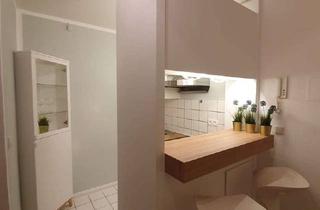 Wohnung mieten in Münchner Freiheit, 80802 Schwabing-Freimann, Attraktives 1Zi.-City Apartment Nähe Münchner Freiheit mit Loggia und Pool!