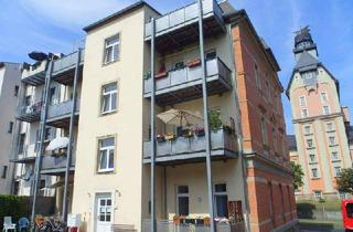 Wohnung mieten in Dresdener Straße 11, 01454 Radeberg, Gemütliche 3-Zimmer-Dachwohnung mit Dachterrasse, Laminatboden, Badewanne und PKW-Stellplatz im Hof