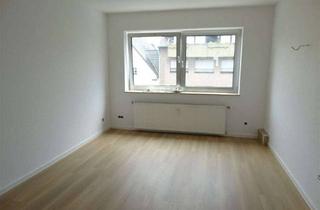 Wohnung mieten in 40764 Langenfeld, Bezugsfertig renovierte 2-Zi.-DG-Wohnung am Rand der Fußgängerzone!
