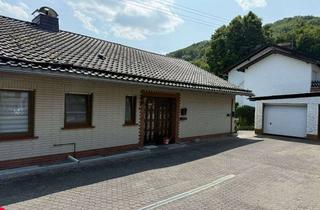 Wohnung mieten in Seeligenweg 13, 53505 Kirchsahr, Freundliche und gepflegte 4-Zimmer-Erdgeschosswohnung mit Balkon in Kirchsahr