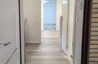 Wohnung mieten in Paul-Gerhardt-Straße 10, 21077 Wilstorf, Erstbezug nach Sanierung: Möblierte 2-Zimmer-Souterrainwohnung mit Terrasse & Gartenzugang, Harburg