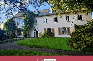 Haus kaufen in 55457 Gensingen, Besonderes Villenanwesen mit Baugrundstück für Gewerbe / viel Potenzial