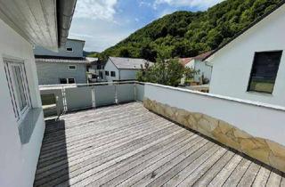 Haus kaufen in 73342 Bad Ditzenbach, Oase zum Wohlfühlen! Zweifamilienhaus mit Swimmingpool & Sauna!