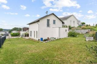 Einfamilienhaus kaufen in 88636 Illmensee, Modernes Einfamilienhaus mit Terrasse und Solarüberdachung sowie großem Garten in Ruschweiler