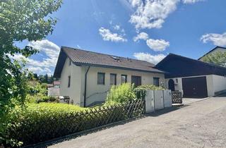 Einfamilienhaus kaufen in 94469 Deggendorf, Einfamilienhaus mit Einliegerwohnung in Top-Lage
