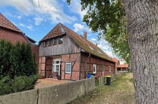 Haus kaufen in 31303 Burgdorf, Liebhaberobjekt mit viel Potential