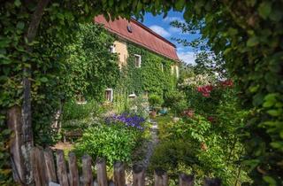 Haus kaufen in 94110 Wegscheid, Denkmalgeschütztes Wohnhaus aus dem 18. Jahrhundert, ehemaliges Mühlengebäude in idyllischem Garten