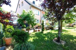 Haus mieten in Lindenstraße, 53937 Schleiden, Einfamilienhaus mit neuwertiger Ausstattung, schönem Garten und Jacuzzi