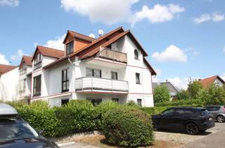 Wohnung kaufen in 61191 Rosbach, Attraktive 3-Zimmer-Wohnung mit Sonnenbalkon und 3 Stellplätzen in ruhiger Lage von Nieder-Rosbach