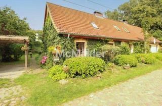 Haus kaufen in 18195 Grammow, Mehrfamilien-Doppelhaus: eigene Wohnung, vermietete Einheit & Bungalow in Feldrandlage