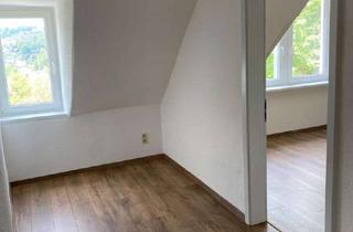 Wohnung mieten in Max-Michel-Str. 17, 09456 Annaberg-Buchholz, Rarität - Tolle Altbau Dachgeschosswohnung - 300m vom Markplatz