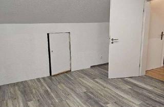 Wohnung mieten in Rietbergweg 21, 71735 Eberdingen, Stilvolle 2-Raum-Dachgeschosswohnung mit luxuriöser Innenausstattung in Eberdingen