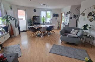 Wohnung mieten in Siedlerstraße, 78086 Brigachtal, Geschmackvolle, neuwertige 2,5-Raum-Wohnung mit Balkon, Einbauküche, Garage, +Stellpl. in Brigachtal
