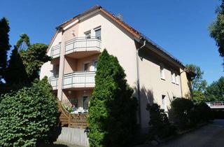 Wohnung kaufen in 01689 Weinböhla, Langjährig vermietete Zweiraumwohnung mit Terrasse in Weinböhla