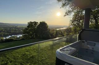 Wohnung kaufen in 56191 Weitersburg, Luxuriöse 4-Zimmer-Wohnung mit Whirlpool und Panoramablick über das Rheintal