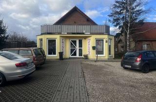 Wohnung kaufen in 06667 Burgwerben, Moderne Erdgeschosswohnung mit Einbauküche