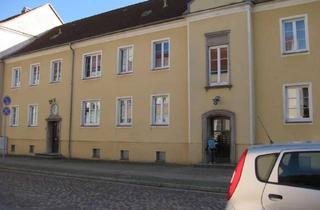 Wohnung mieten in Wollweberstraße 11, 17389 Anklam, 2 Raum-Wohnung im Erdgeschoss